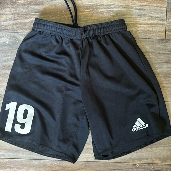 Kids Adidas Soccer Shorts - Picture 1 of 4